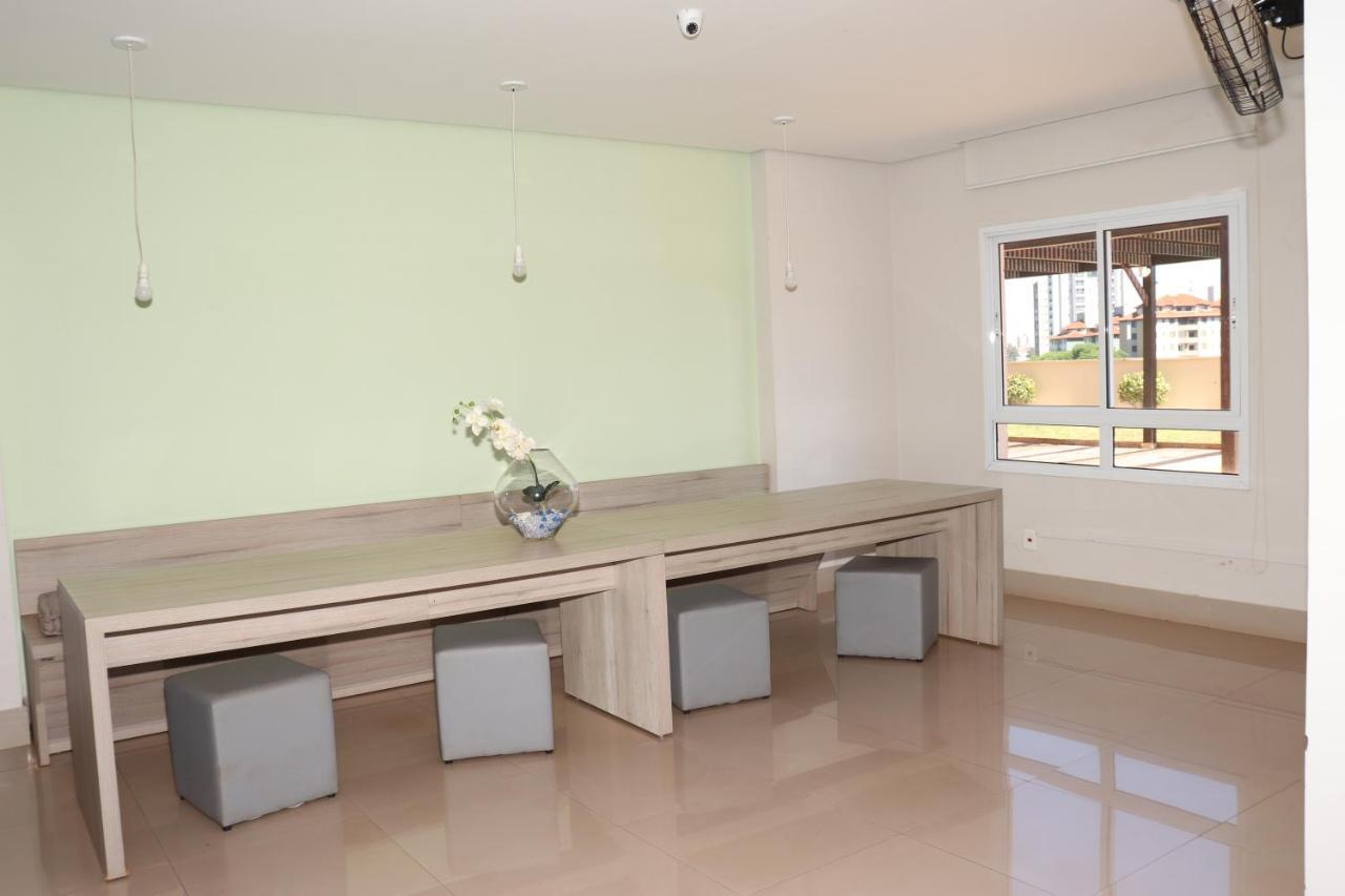 Flat Com Wifi, Piscina, Split E Estacionamento Apartment Ribeirao Preto Exterior photo